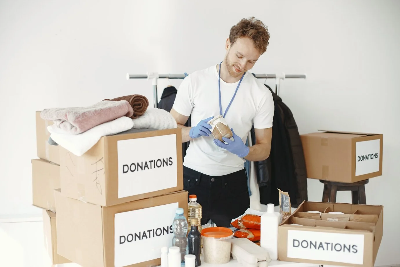 Where to Donate Men's Business Clothing? 