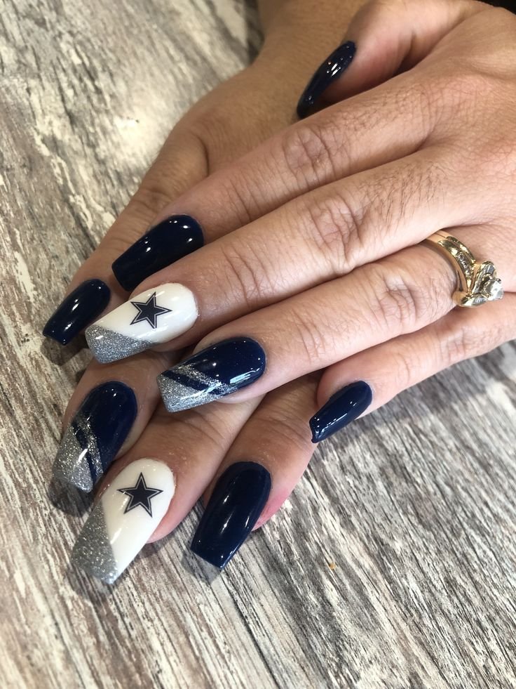 Dallas Cowboys Nail Art